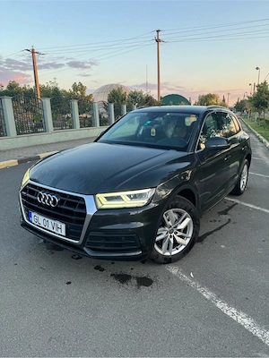 Audi Q5 2.0 quattro - imagine 2