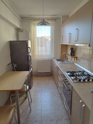 Apartament de inchiriat 2 camere Deva - imagine 2