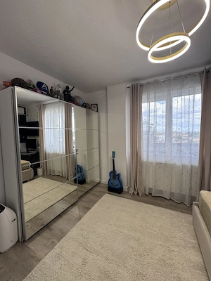 Apartament 2 dormitoare + living cu bucătărie open space + 2 balcoane  - imagine 5