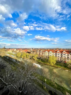 Apartament spatios 3 camere, 60 mp utili, mobilat - Central  - imagine 9