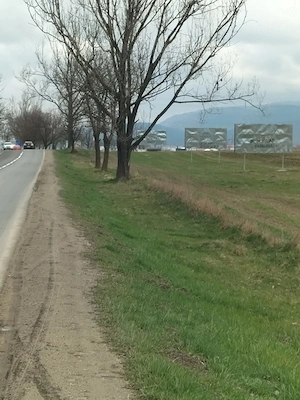 Inchiriere panou publicitar stradal