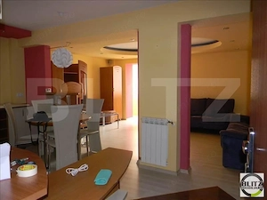 Apartament, 3 camere, 70 mp, zona strazii Plopilor! - imagine 5