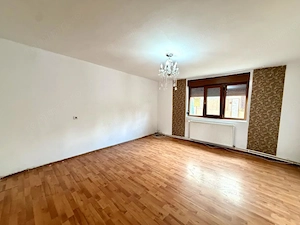 Casa individuala, cu potential, 5 camere, 479 mp teren - zona Ghirodei 