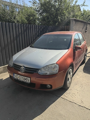 Vand Golf 5 1.6 Benzina Editia Goal  - imagine 5