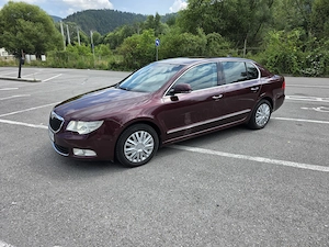 Skoda Superb 2.0 TDI Ambition DSG - imagine 4