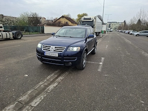 Vând Volkswagen Touareg 3500 euro preț fix