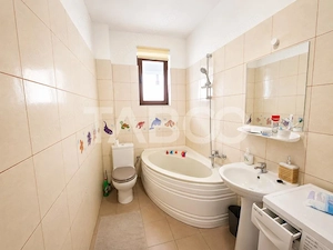 Garsoniera spatioasa de vanzare cu parcare parter M Viteazul Selimbar - imagine 7