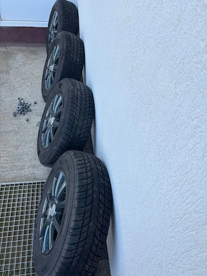 Vand roti cu jenti si cauciucuri de iarna noi (4 buc - set) 215/70R16 100H - imagine 3