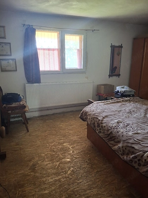 vand casa cu teren  cu drum servitute  periferia tg jiu - imagine 8