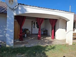 vand casa cu teren  cu drum servitute  periferia tg jiu - imagine 5