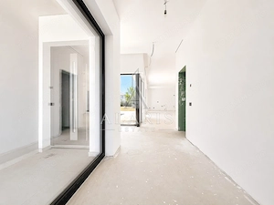 Vila de lux cu 5 camere, 5 bai, in Dumbravita - imagine 9