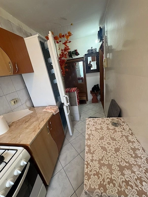 VAND apartament 2 camere VEST BARAOLT - imagine 5