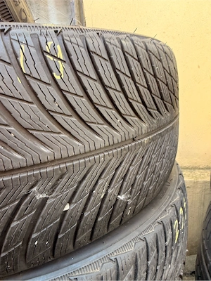 Cauciucuri 235/40 R19 Michelin NOI ! 2023 - imagine 4