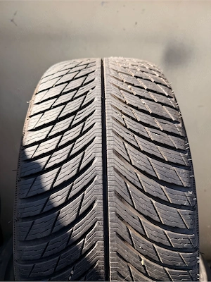 Cauciucuri 235/40 R19 Michelin NOI ! 2023 - imagine 3
