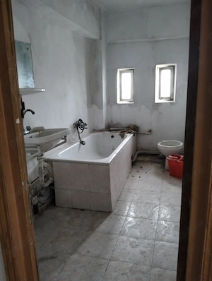 Vând apartament Bacău  - imagine 2