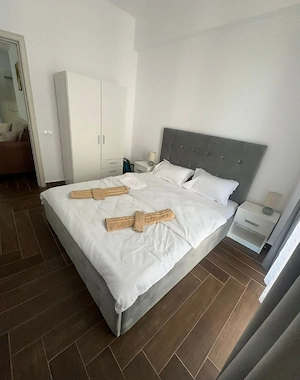 Vand   schimb apartament.  - imagine 8