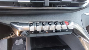 Peugeot 3008 GT 2.0 AUTOMATIC GT Line 2020 Diesel - imagine 15