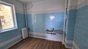 Apartament 3 camere, decomandat - imagine 5