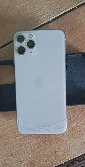 vand iphone 11 pro max 