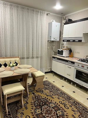 Garsoniera de vanzare in titan aproape de metrou - imagine 2