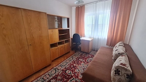 Apartament 3 camere zona Strand - imagine 3