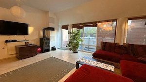 Casa individuala 6 camere cu teren 700 mp si garaj in Selimbar - imagine 8