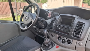 Vând Opel Vivaro 2012 - imagine 2