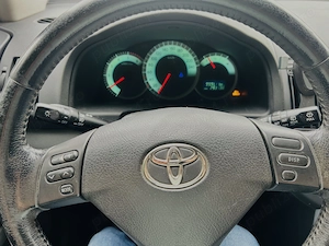 Toyota Corolla Verso 7 locuri - imagine 10