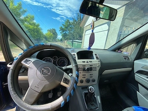 Opel Zafira B (2008)   1.9 CDTI, 7 Locuri - imagine 2