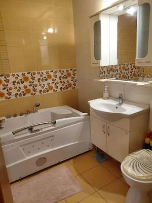 Apartament 3 camere decomandat, 73,30mp, zona Craiovita Noua - imagine 6