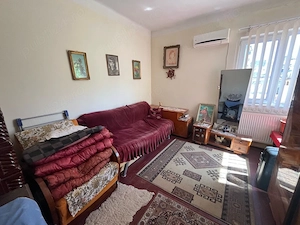 Centru apartament in vila - imagine 8