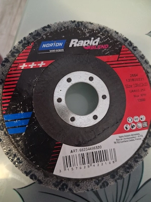 Discuri polisat inox ,metal si lemn  NORTON RAPID
