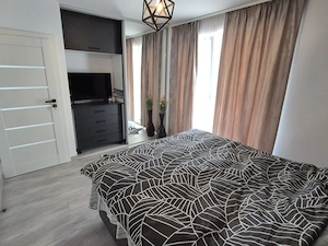 Apartament 3 camere | 74mp| Garaj | Terasa 110mp | Eroilor Residence - imagine 6