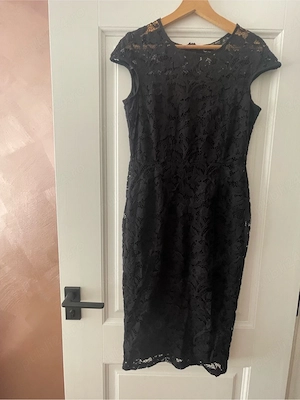Rochii elegante 