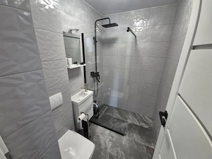 Apartament 3 camere | 74mp| Garaj | Terasa 110mp | Eroilor Residence - imagine 15