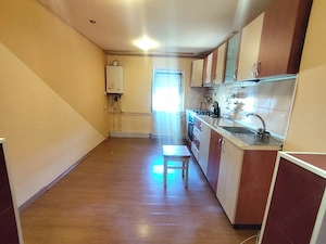 Apartament 3 camere cf 1 decomandat 