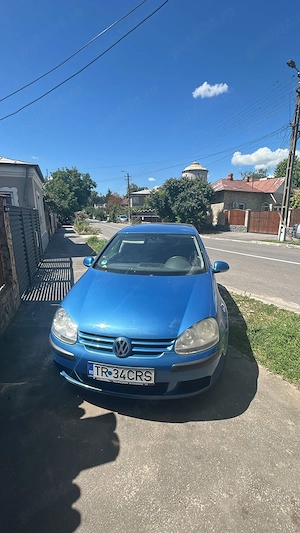 Vând Volskwagen Golf 1.4 - imagine 4