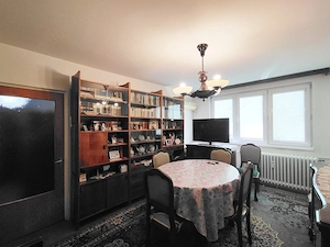 Apartament 3 camere, decomandat, zona 1 Decembrie 1918