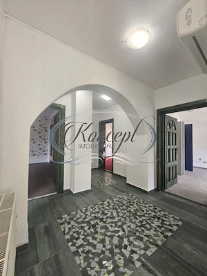 Zona Sigma - casa cu 6 parcari si gradina - imagine 17