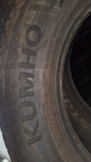 205.60r16 Kumho ecsta ps71
