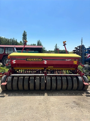  Semanatoare paioase Vaderstad - imagine 3
