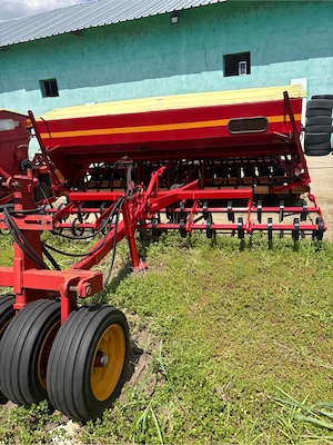 Semanatoare Vaderstad paioase - imagine 4