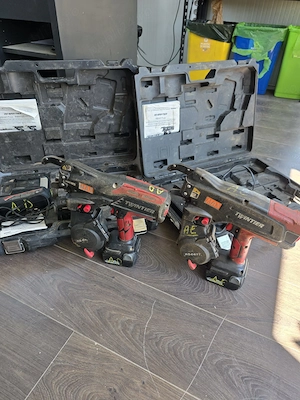 Închiriez pistol legat fier MAX