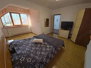 Cumpăna casă 3 camere cu garaj și curte termen lung  - imagine 8