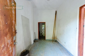 Oportunitate de Investiție – Teren 143 mp + Construcție, zona Centrala, Arad - imagine 5