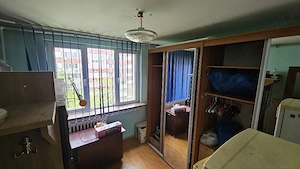 Vând apartament cu 3 camere, 4 4, Antiaeriană