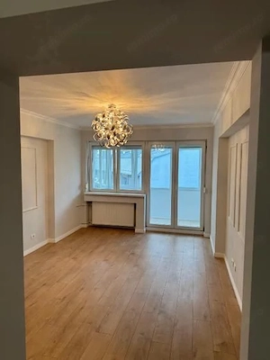 Apartament 3 camere de vânzare, Cișmigiu, renovat complet, centrală proprie - imagine 3