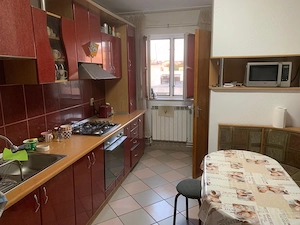 Apartament 4 camere - imagine 3