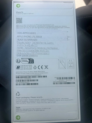 Vand Iphone 17E , 256 gb Black nou sigilat in cutie
