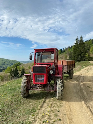 Vând tractor UTB U445 